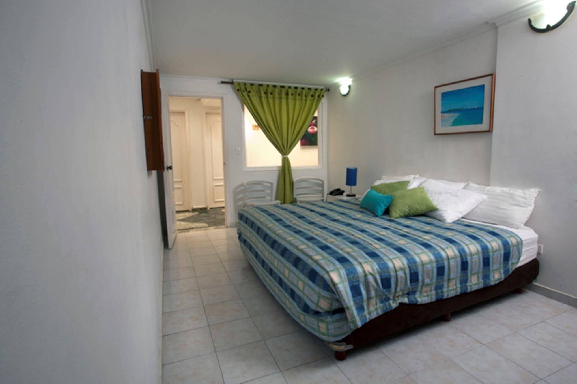 On Vacation Coral Flower San Andrés Extérieur photo