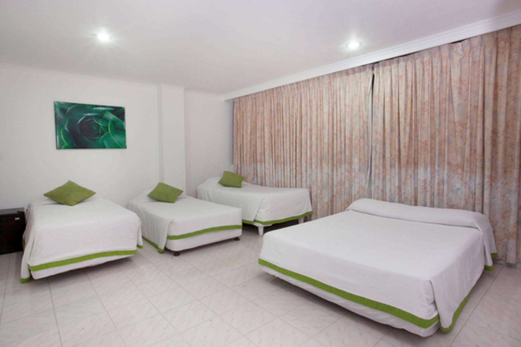 On Vacation Coral Flower San Andrés Extérieur photo