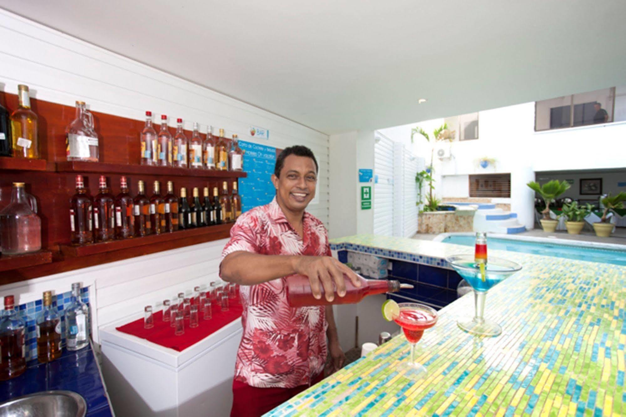 On Vacation Coral Flower San Andrés Extérieur photo